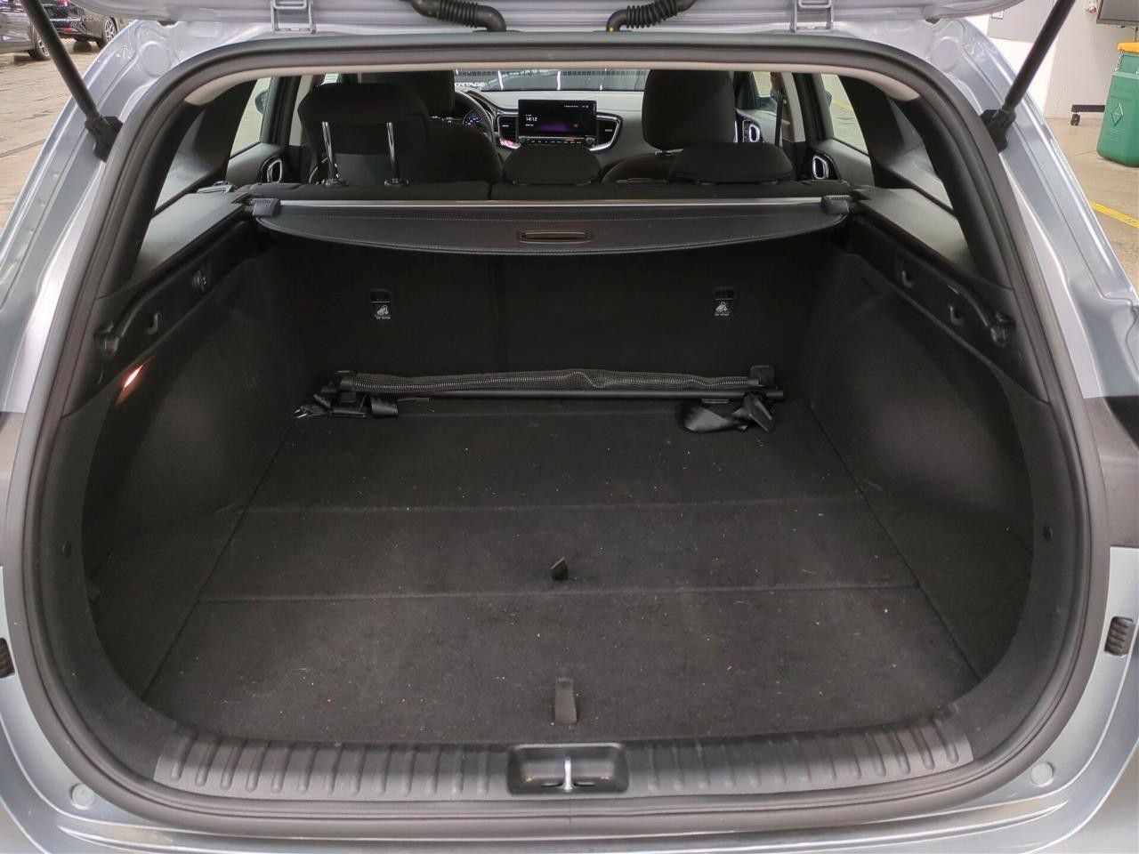 Fahrzeugabbildung Kia CEED_SW 1.5T 140 DCT7 VISION KOMF+ (NAV)