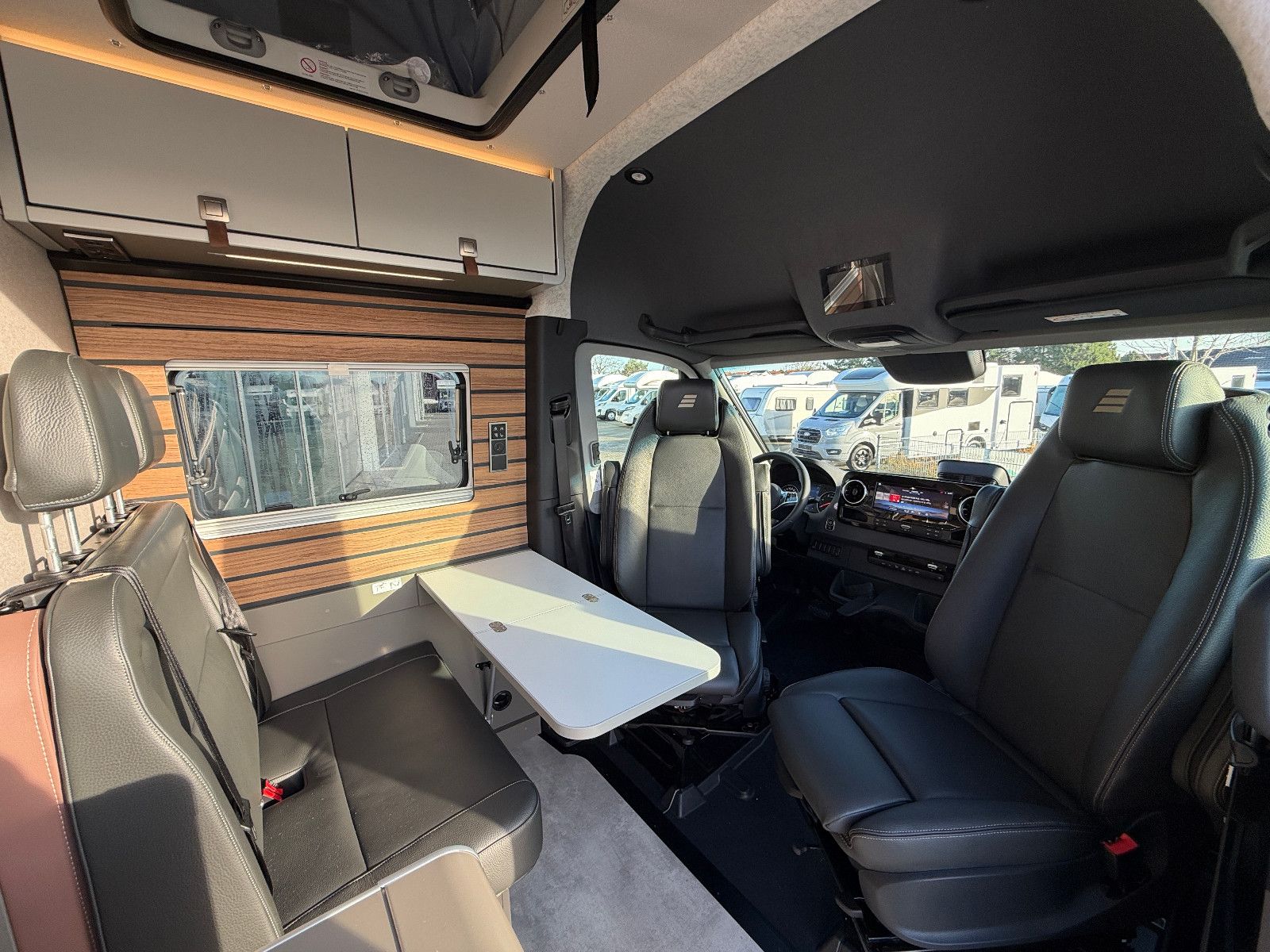 Fahrzeugabbildung HYMER / ERIBA / HYMERCAR Grand Canyon S - MB 600 SD- 4x4- 9.706€ sparen!