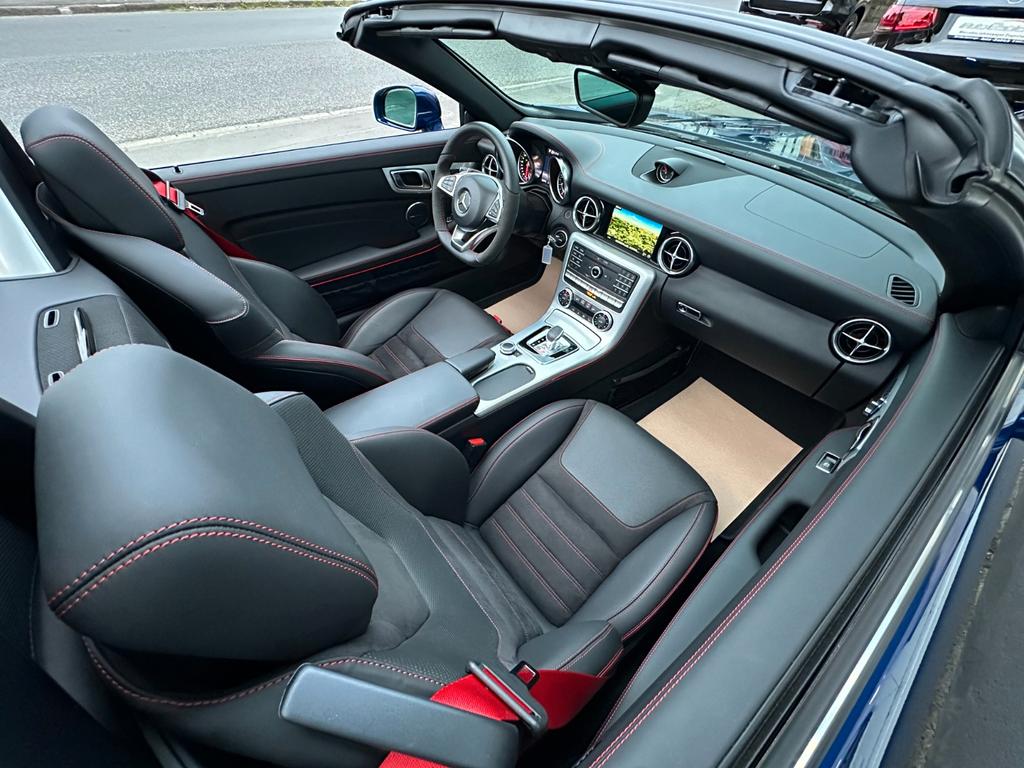 Mercedes-Benz SLC 300