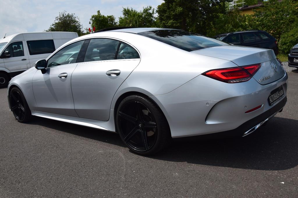 Mercedes-Benz CLS 300