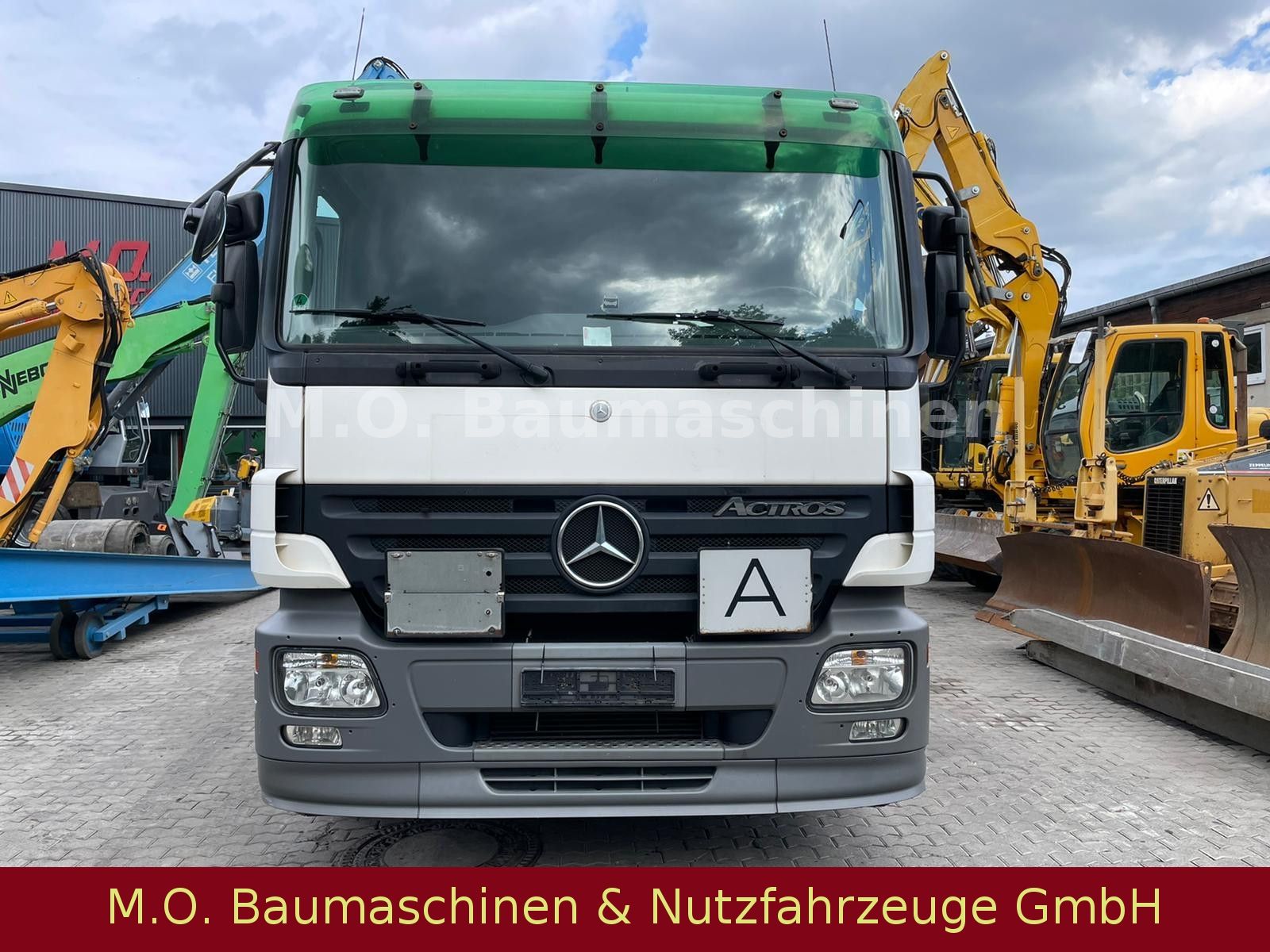 Fahrzeugabbildung Mercedes-Benz Actros 2541 / Saug u. Spühlwagen / Kroll  /