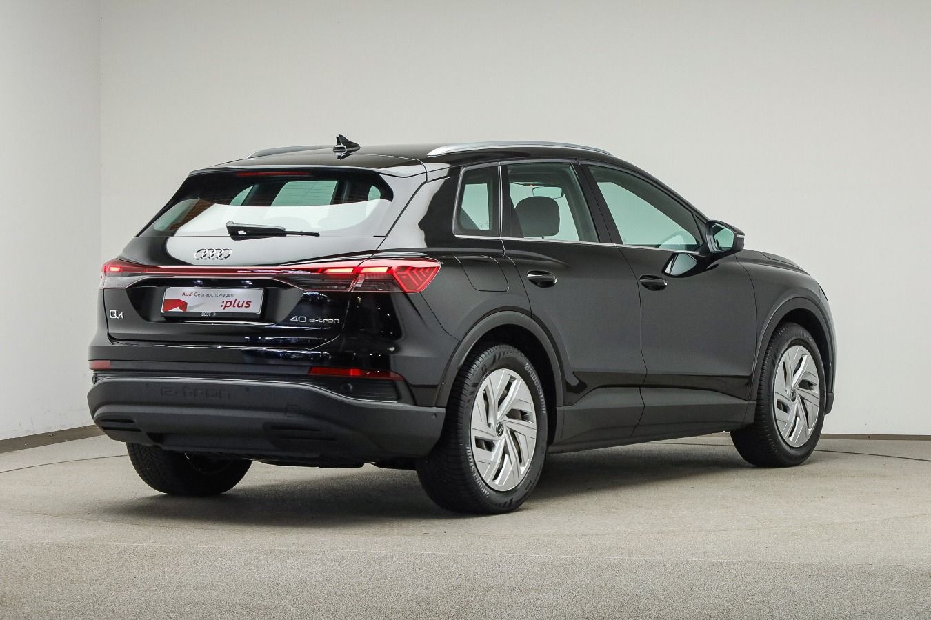 Audi Q4 40 e-tron Assist Plus, Navi, Standklima imagem 2