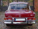 Mercedes-Benz W111 220Sb Heckflosse Limousine, TOP restauriert - Mercedes-Benz 220: Heckflosse