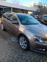 Volkswagen Passat 2.0 TDI 125kW Comfortline BMotion Tec... - Volkswagen Passat: 125kw
