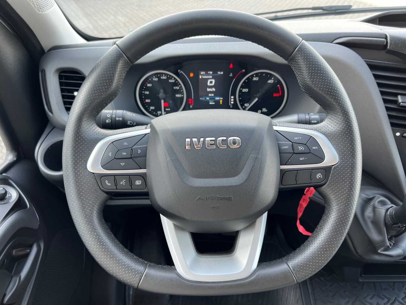 Fahrzeugabbildung Iveco 35S14 A8 CNG Koffer *3-Sitze*Klima*Automatik*