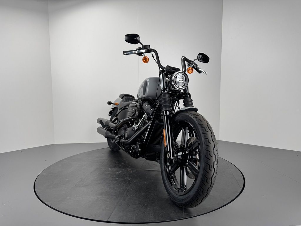 Fahrzeugabbildung Harley-Davidson STREET BOB 114 *NEUWERTIG *WENIG KM