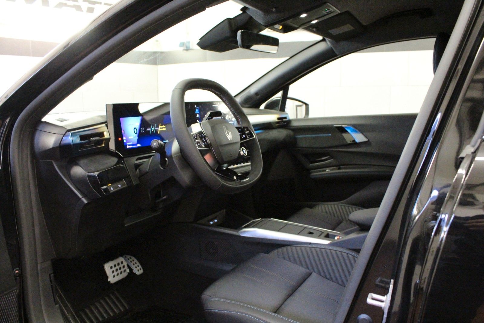 Fahrzeugabbildung Renault Clio VI TCe 115 EDC Esprit Alpine *Neues Modell*