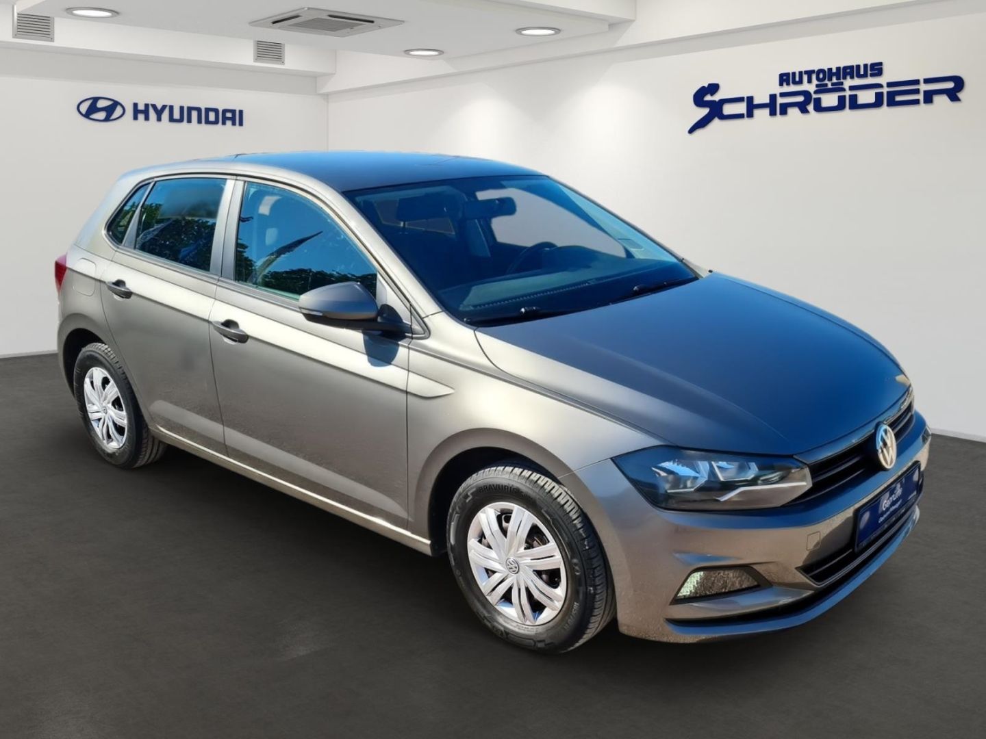 Fahrzeugabbildung Volkswagen Polo Trendline VI (AW1)(08.2017- 2021)