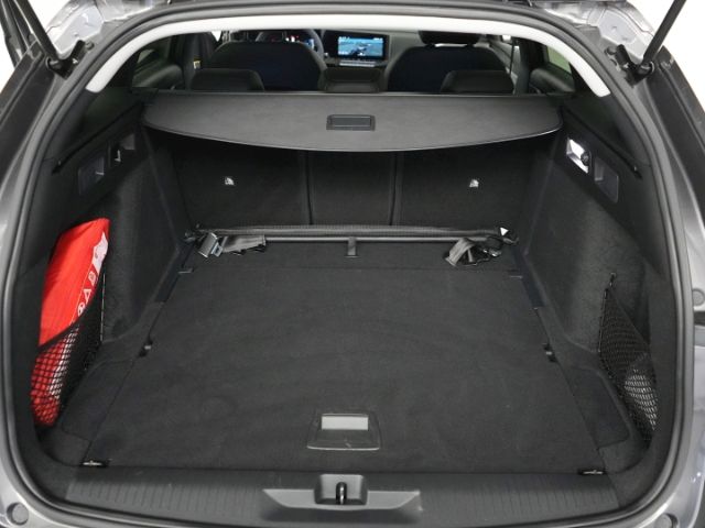 Astra L ST ELEGANCE CDTI AT+LED LICHT+NAVI+RÜCKF