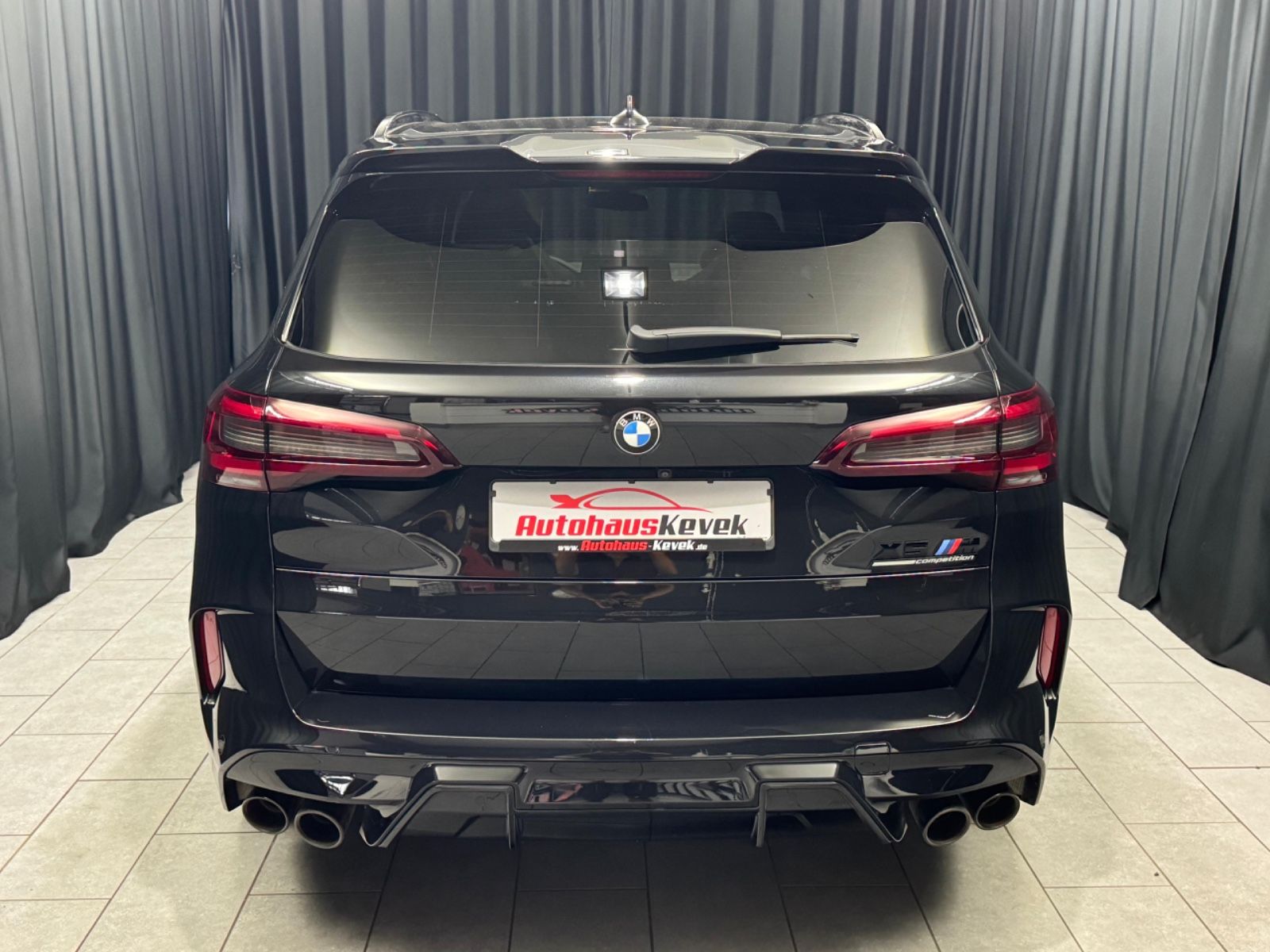 Fahrzeugabbildung BMW X5 M Competition*MASSAGE*PANO*AHK*SOFT-CLOSE*ACC