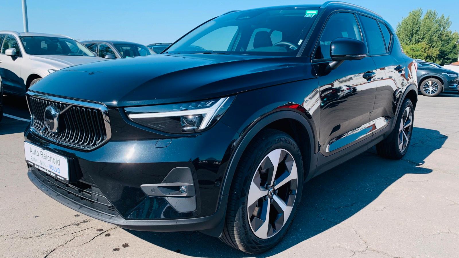 Volvo XC40 B3 B Aut Leder Navi BLIS ACC PILOT 360° Pix