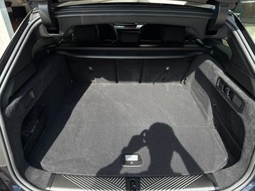 BMW 520d xDrive M Sportpaket Head-Up HK HiFi DAB