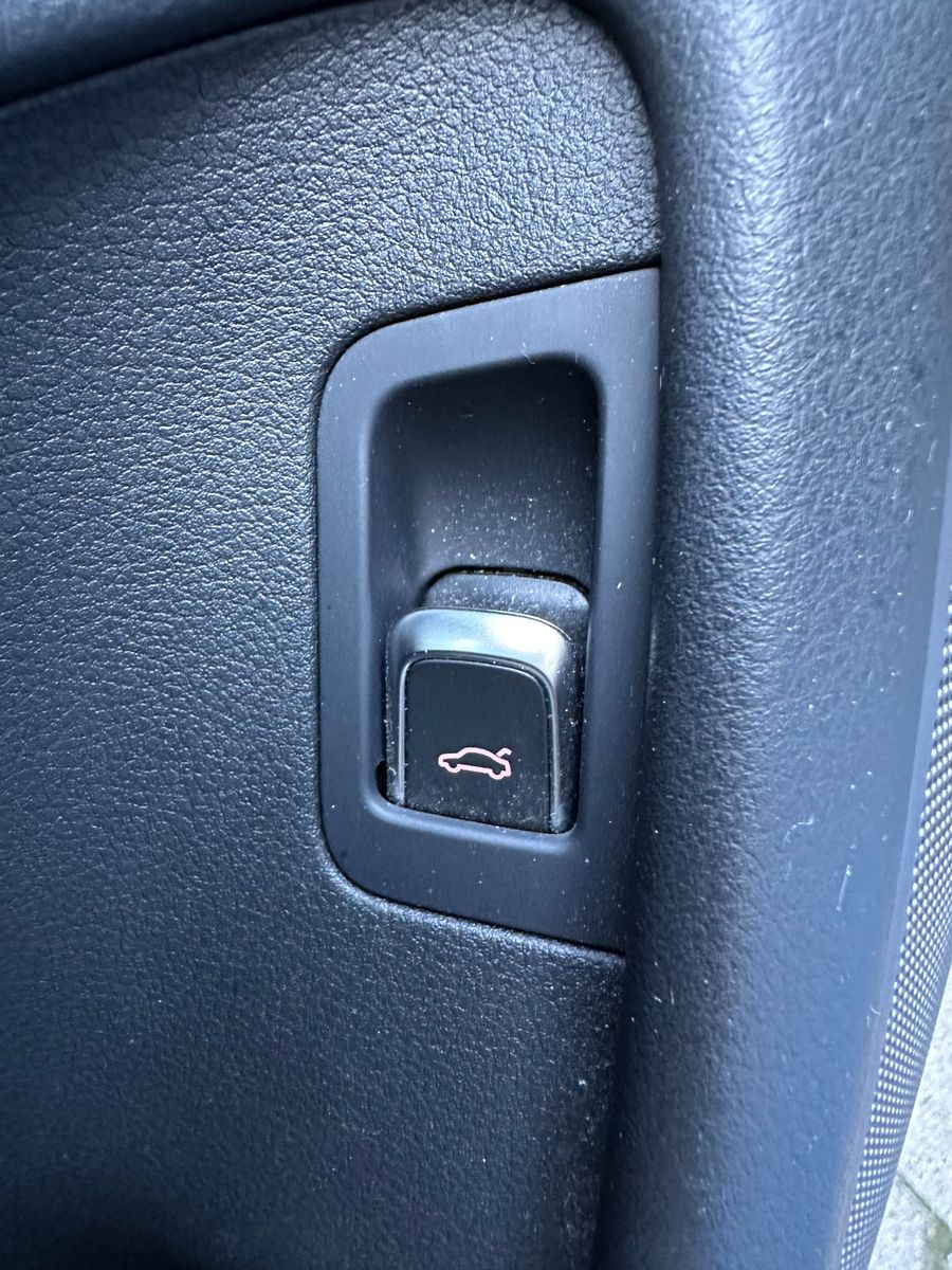Fahrzeugabbildung Audi A6 Avant 3.0 TDI Quattro Competition NAV+XEN+AHK