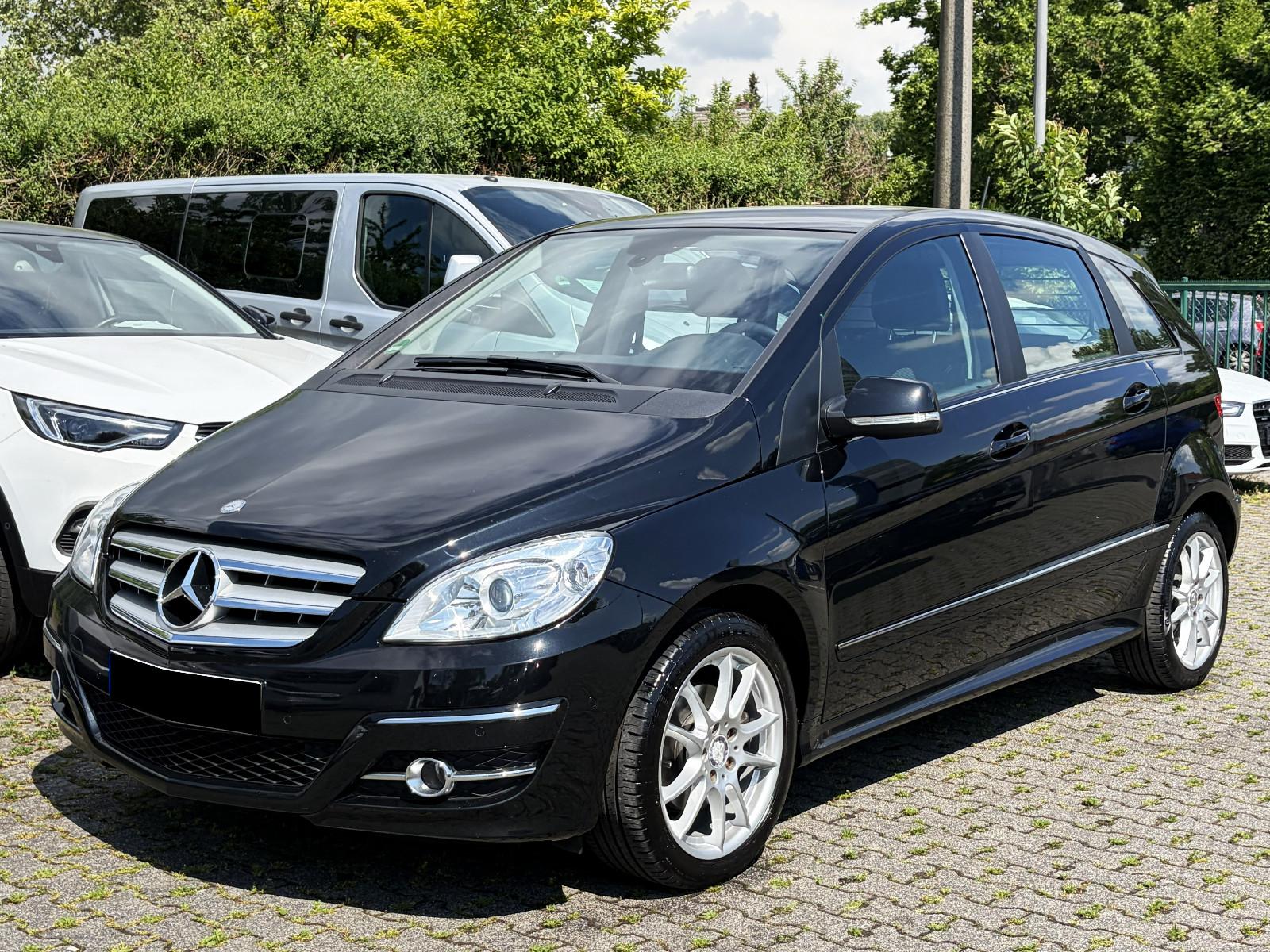 Mercedes-Benz B 200 Makellos -Top Zustand Lückenlos Scheckheft