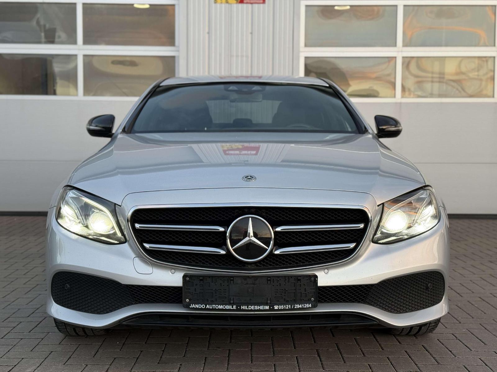 Mercedes-Benz E 400 4Matic (213.023) Widescreen, Ambiente, Mul