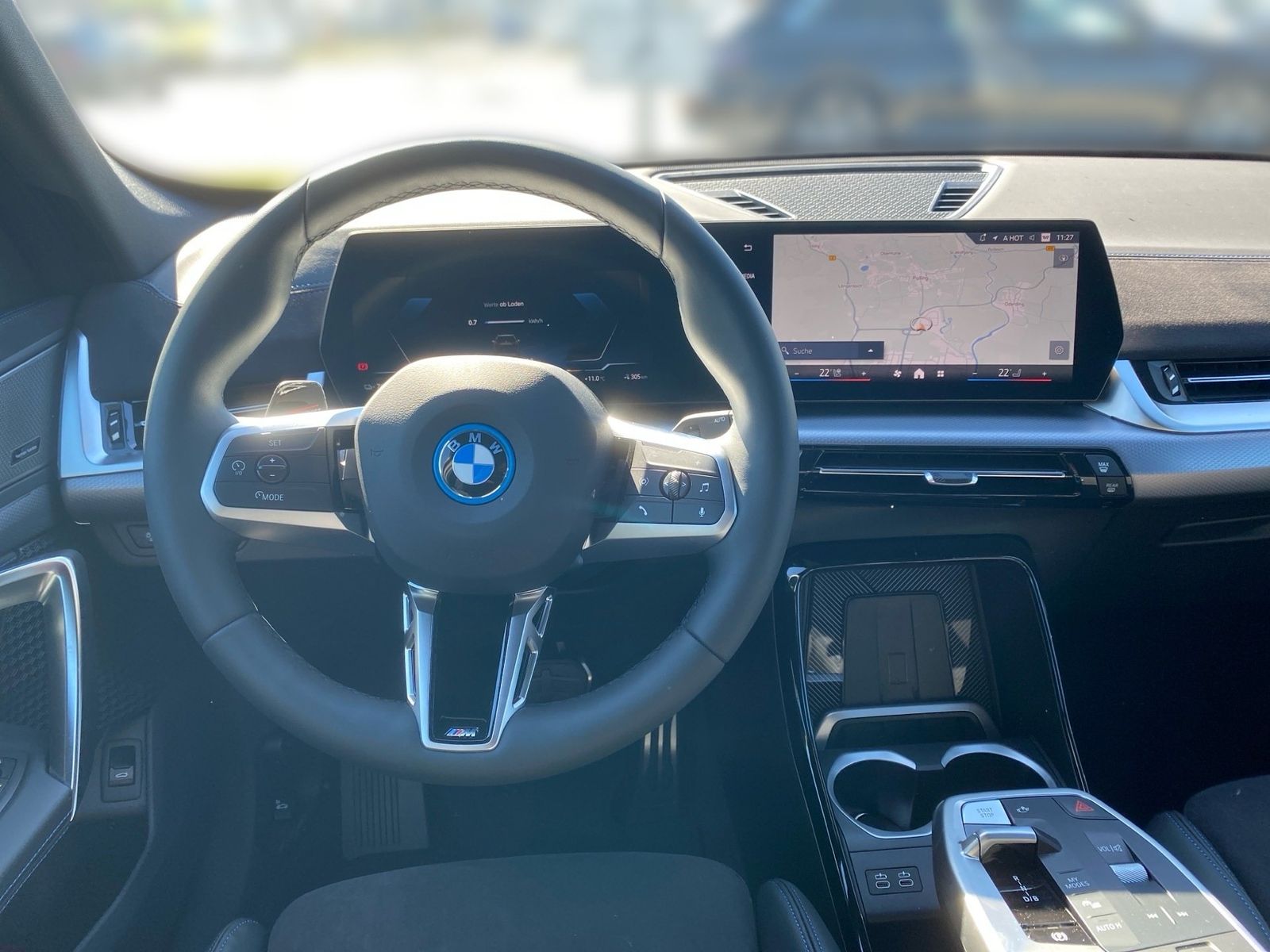 BMW iX1 - Bild 3