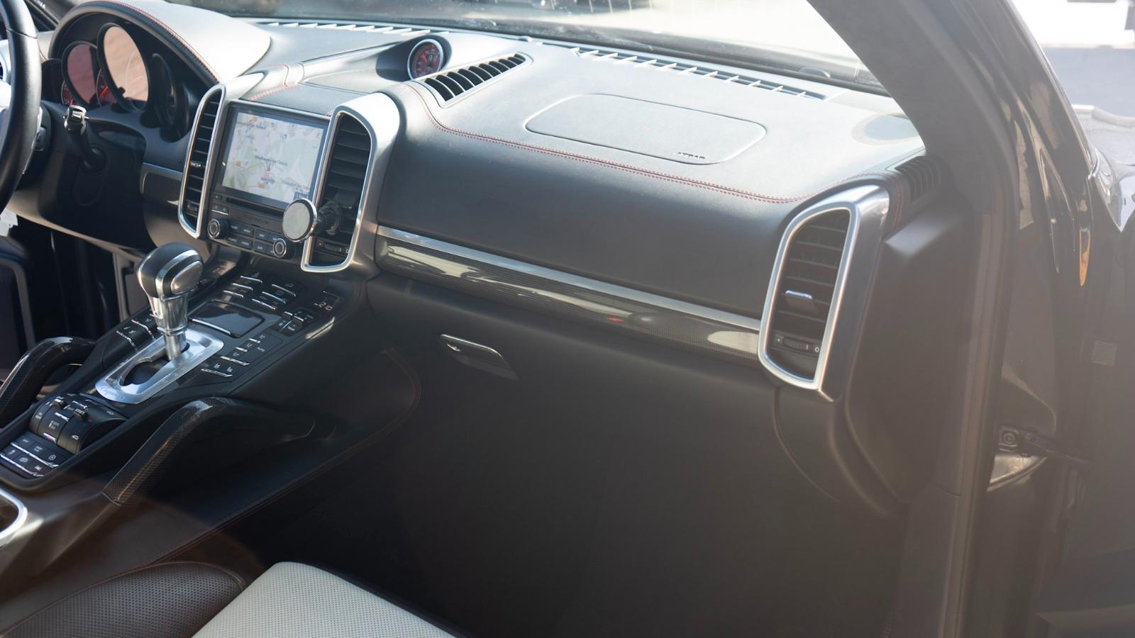 Porsche Cayenne Turbo S 21" Panorama PCCB
