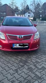 Toyota Avensis 2,0-l-D-4D Team Team - Toyota Avensis in Duisburg