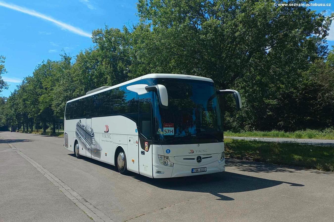 Mercedes-Benz Tourismo15 RHD