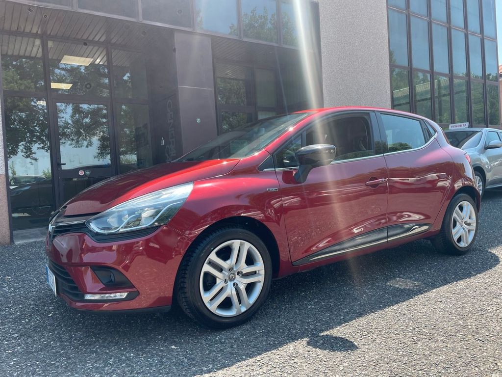 Image of Renault Clio