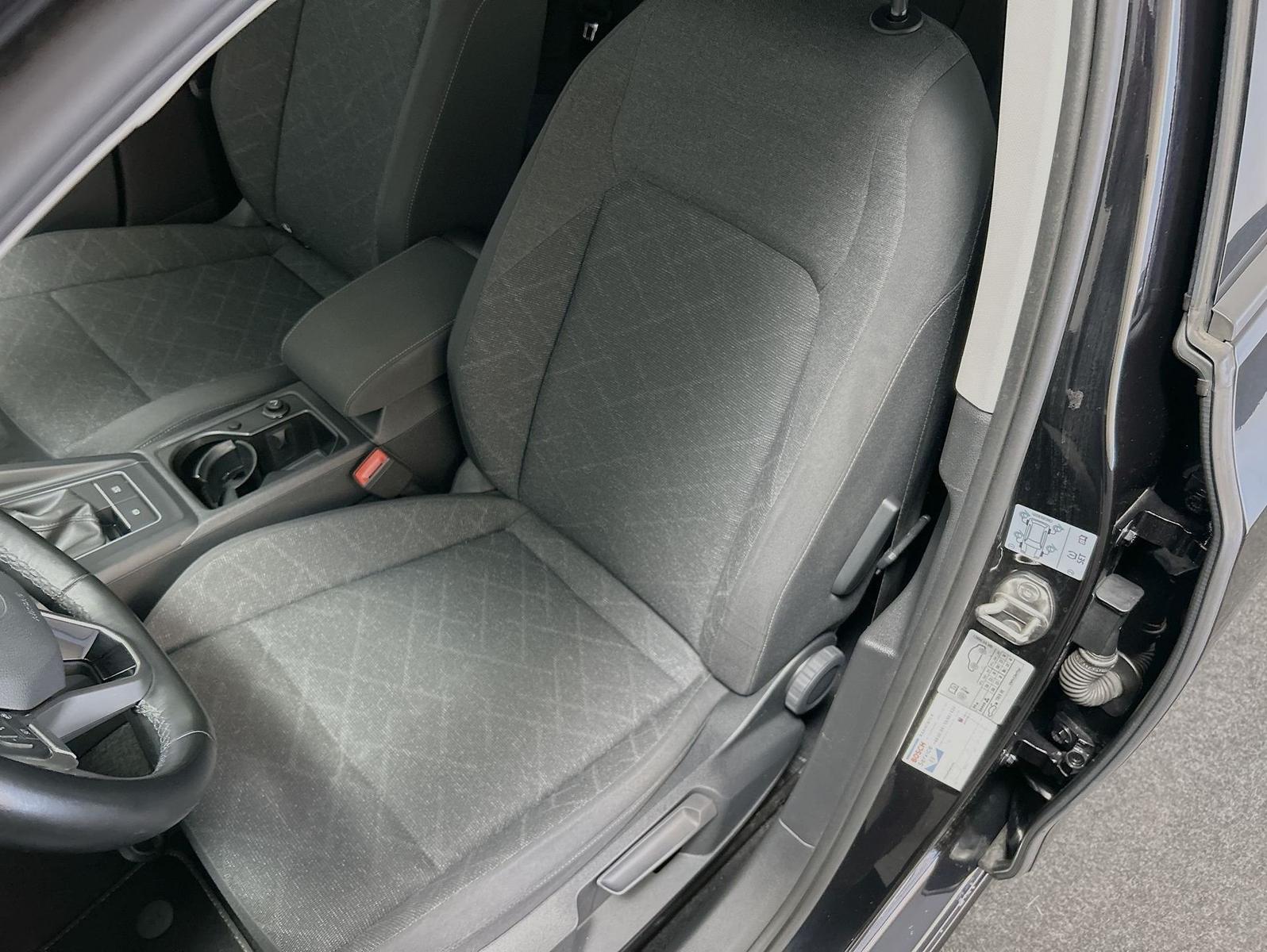 Volkswagen Golf VIII Variant 2.0TDI Life, миниатюра 11