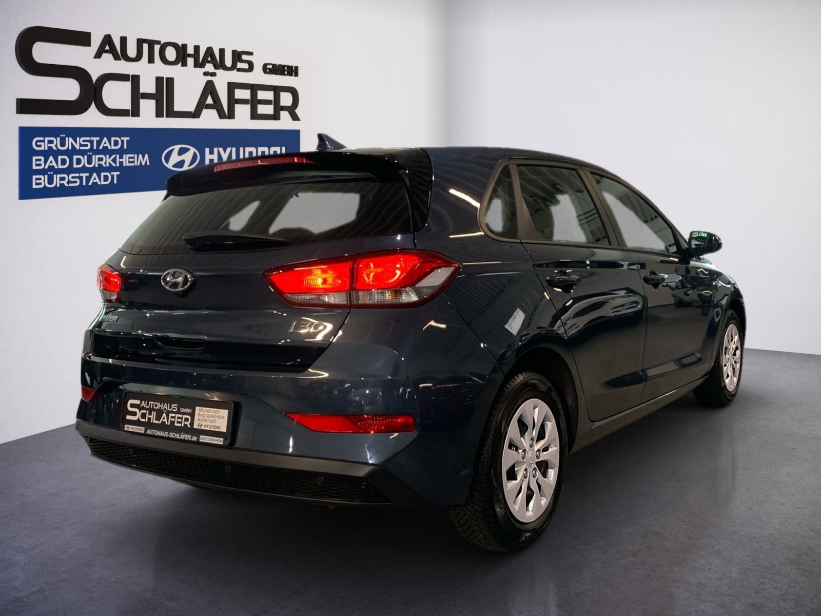 Fahrzeugabbildung Hyundai i30 1.0 T-GDI 7-DCT Select Mild-Hybrid Allwetter
