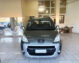 Peugeot Partner Tepee 1.6 HDi 90CV Outdoor - gebrauchte Peugeot Partner Tepee aus dem Jahr 2010