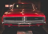 Dodge Charger R/T 69 Fachmagazin Restaurierung - rote Dodge Charger
