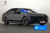 BMW M760 e TwoTone/Innovation/Panorama/Iconic/AHK - schwarze BMW M760