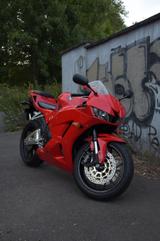 Honda CBR600RR (PC40) - HONDA CBR 600 RR