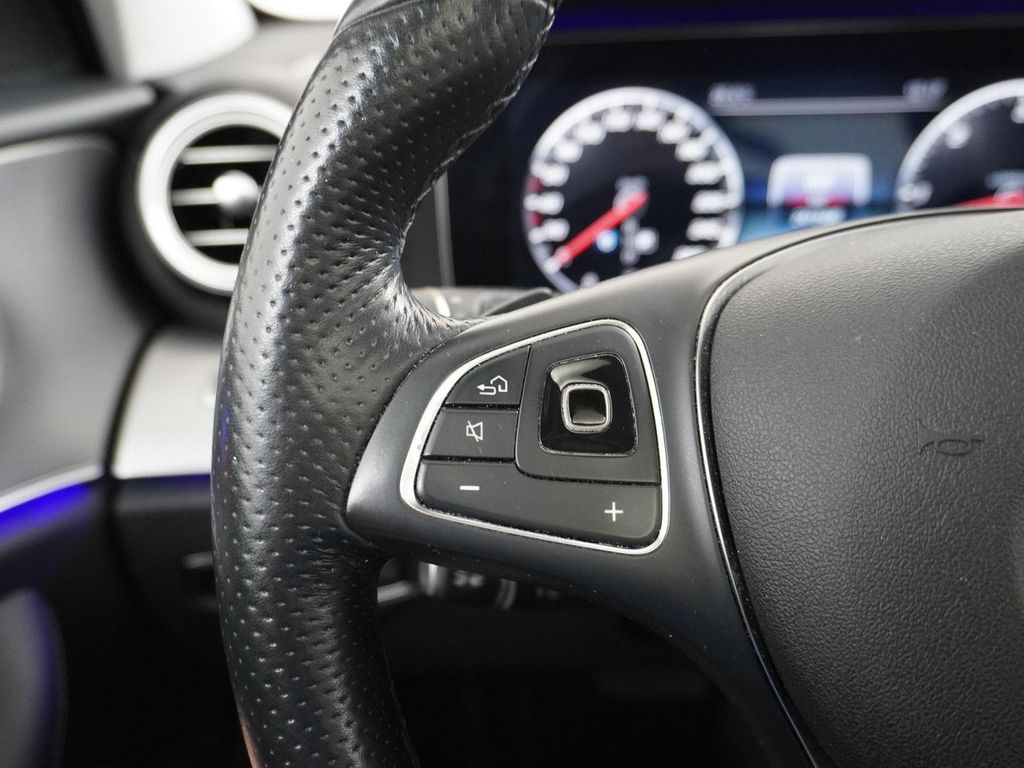 Mercedes-Benz E 350 d 4Matic Premium Plus Burmester panorama d