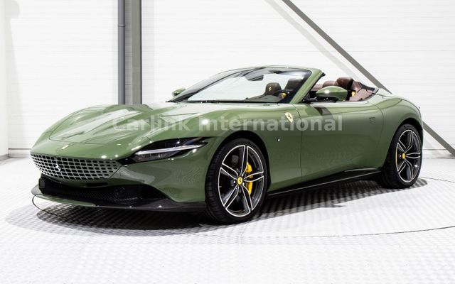 Ferrari Roma Spider -VERDE OLIVA- CARBON-PASS. DISPLAY