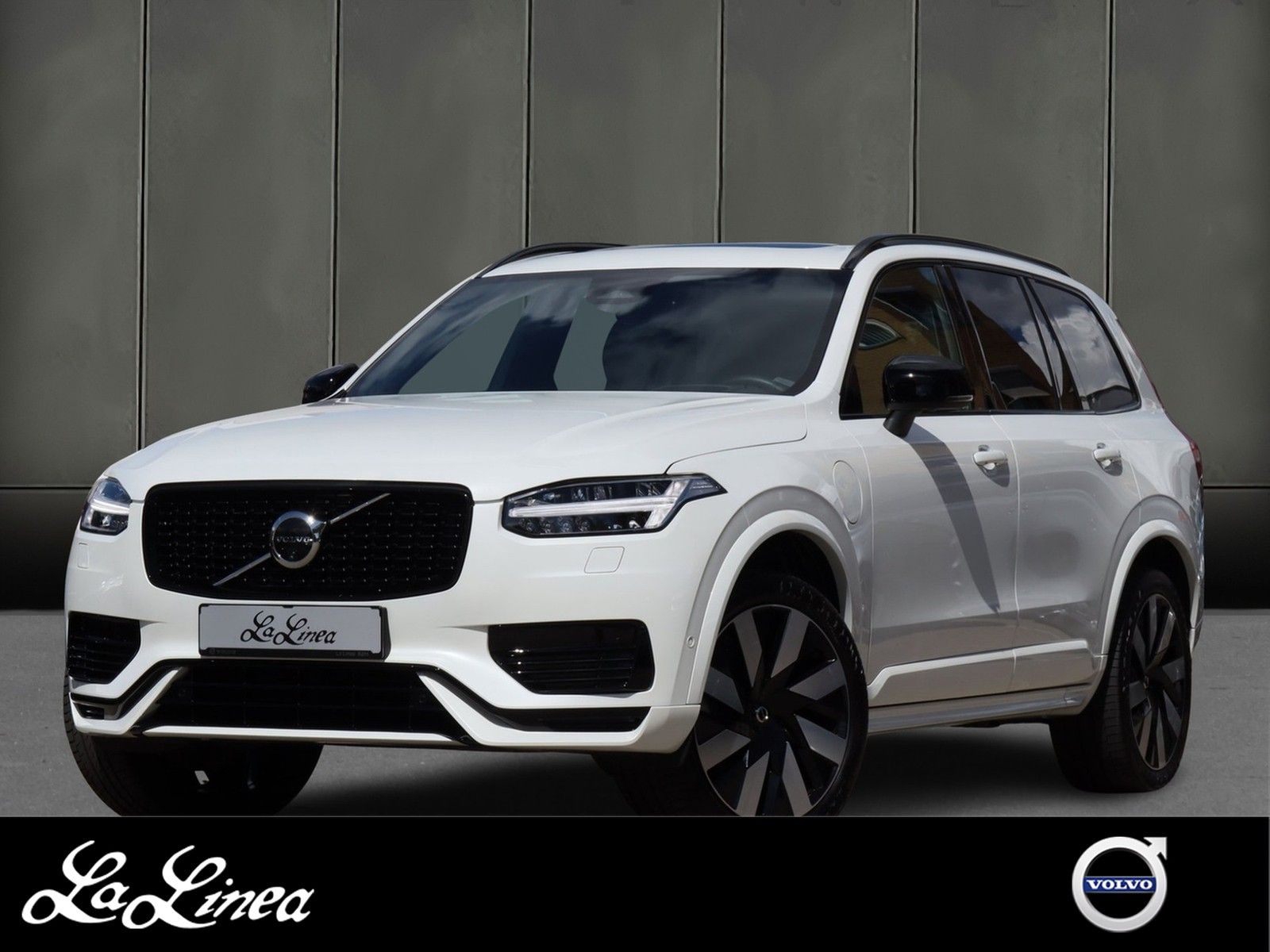 Volvo XC90 T8 AWD Plug-In Hybrid Ultra Dark #360/Googl