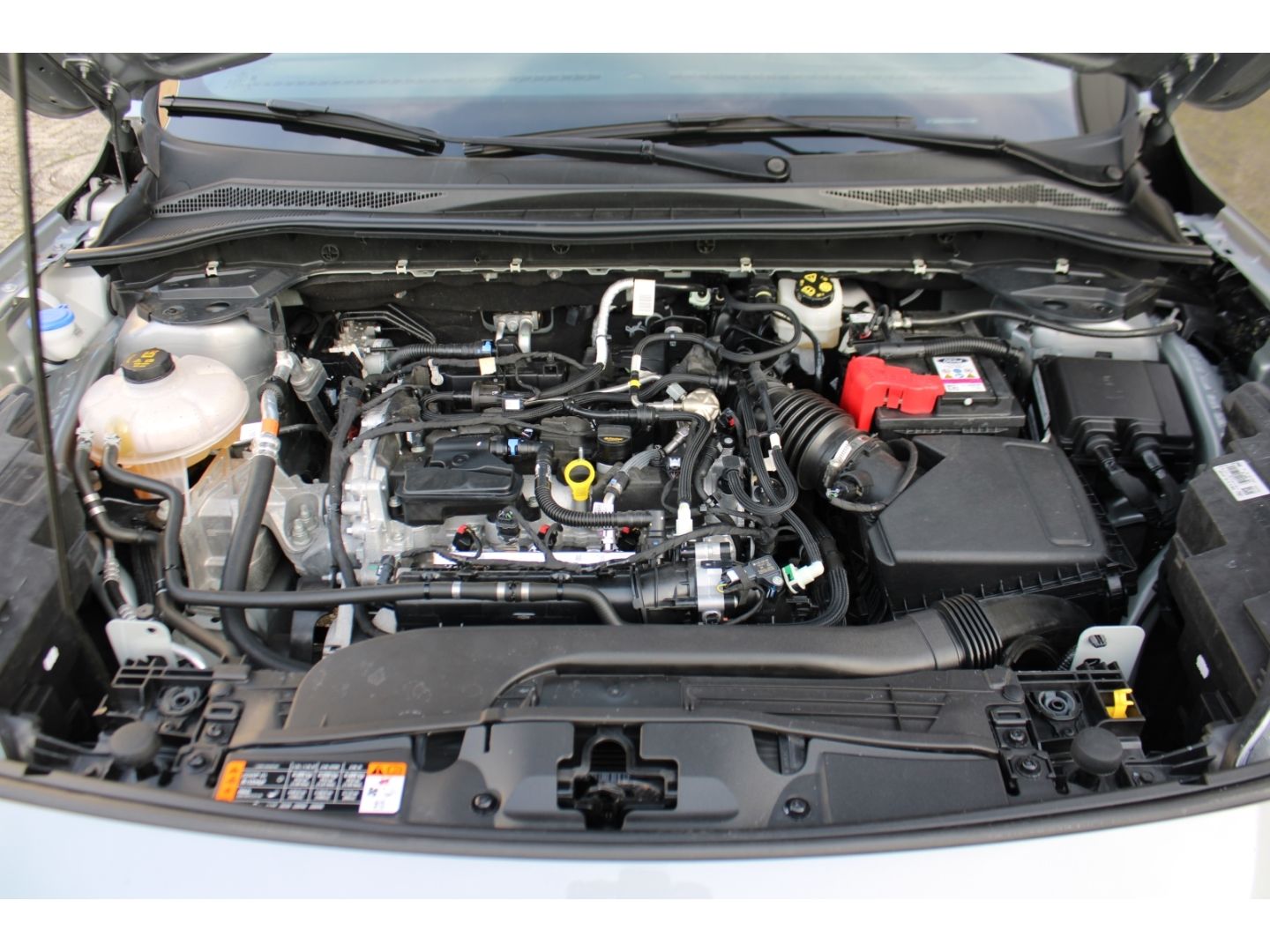 FORD Kuga ST-Line X LED AHK Navi GJR RFK el. Heckkla - Image 38