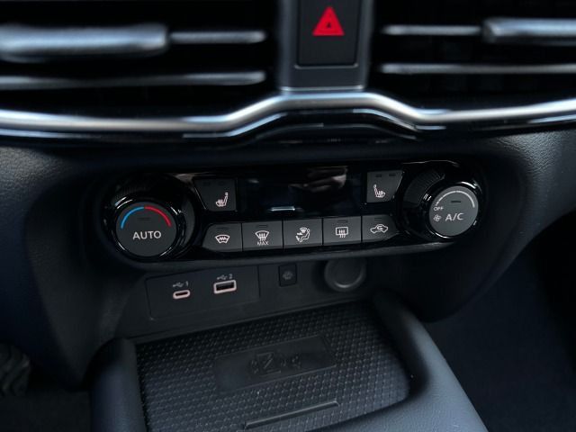 Fahrzeugabbildung Nissan Juke 1.6 Hybrid N-Sport*TechoPack*19Zoll*MJ24