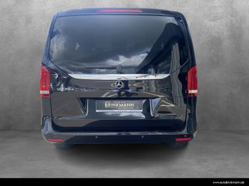 Mercedes V 220 - 6