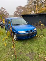 Citroën Berlingo Multispace 1.8 MULTISPACE - gebrauchte Citroën Berlingo aus dem Jahr 2000