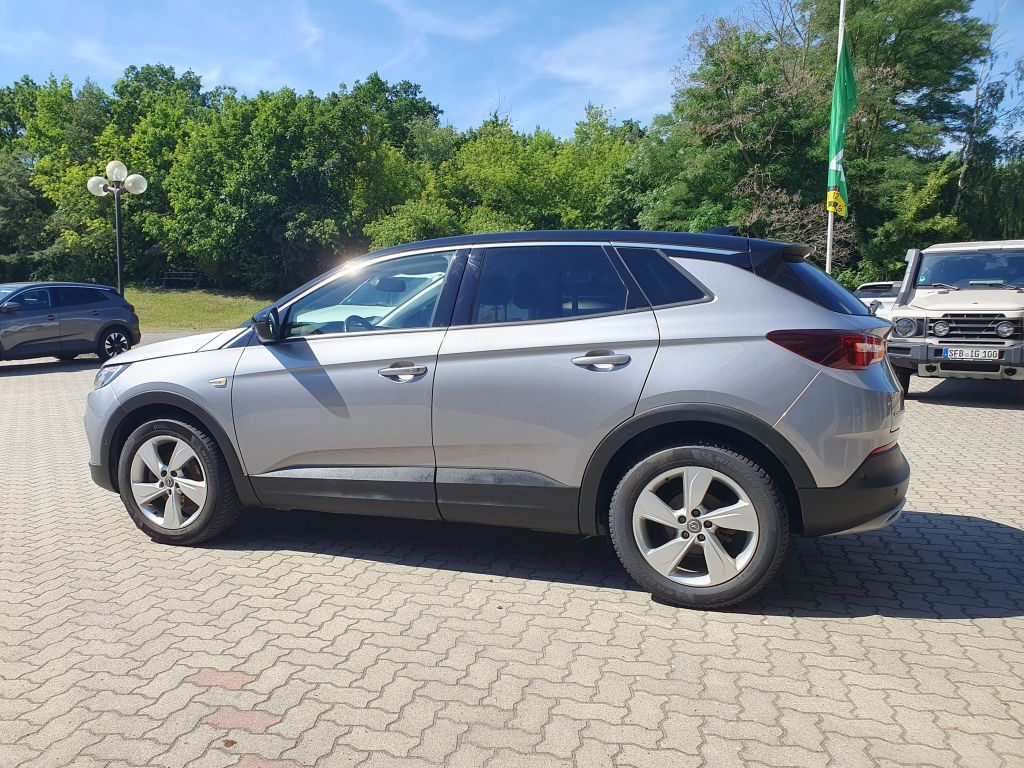 Image of Opel Grandland (X)