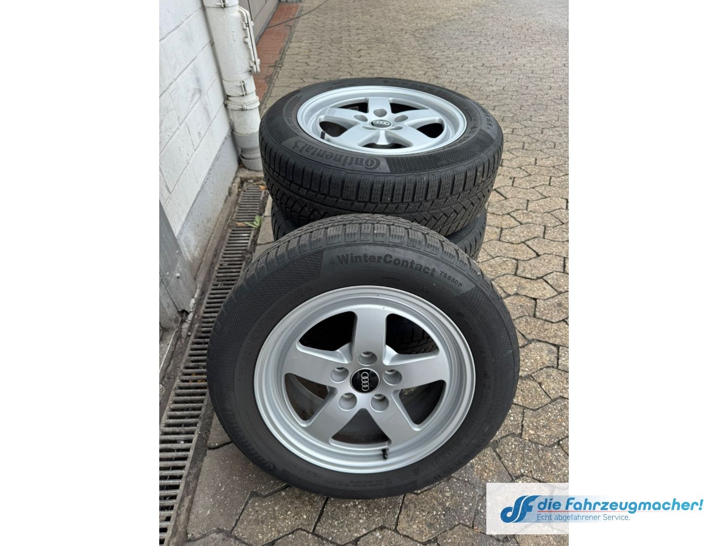 Fahrzeugabbildung Audi A4 Avant 35 TFSI S line Navi Leder LED ACC El. H