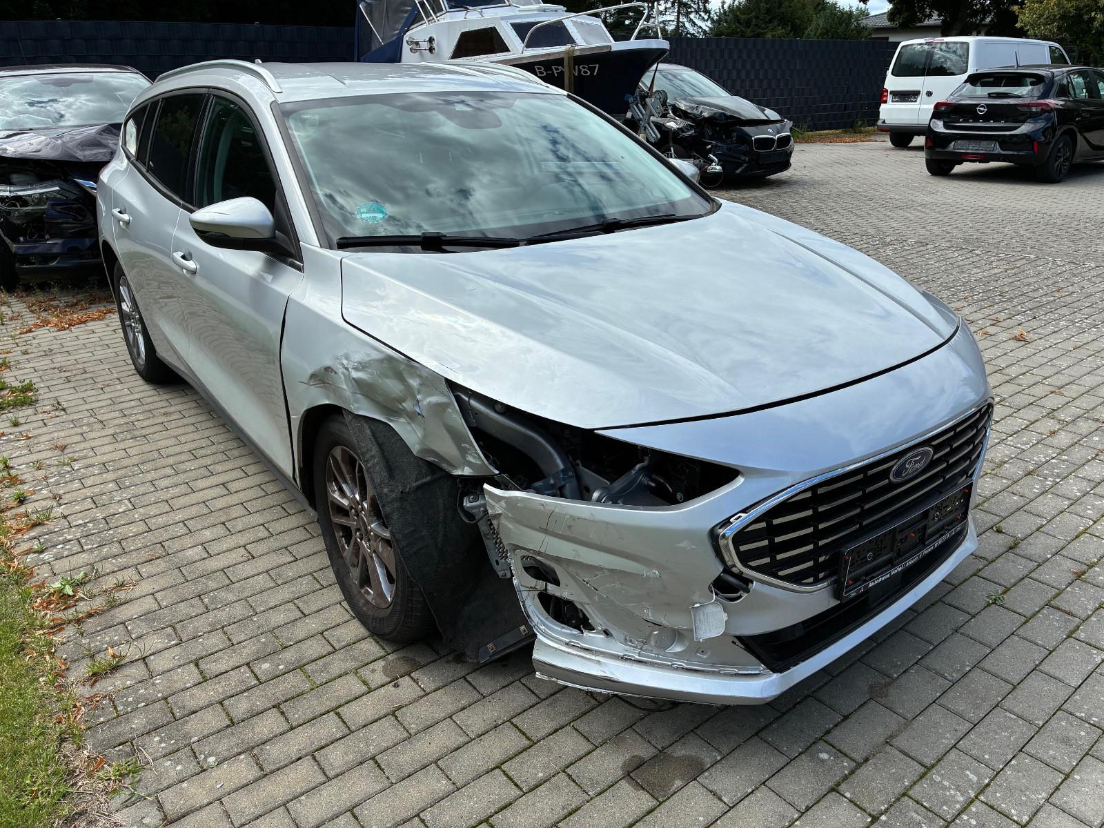 Ford Focus Turnier Titanium