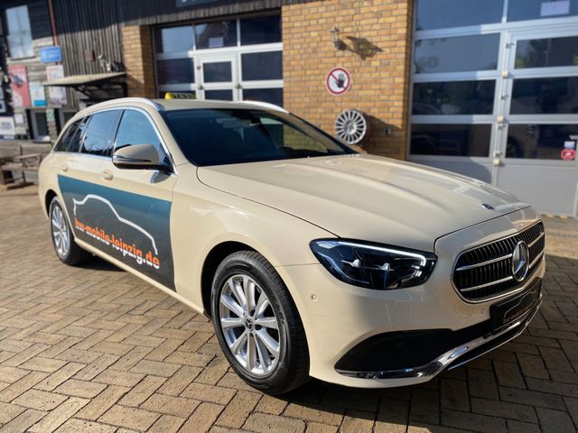 MERCEDES-BENZ E 200 T-Modell Avantgarde TAXI LED PDC 1.HAND