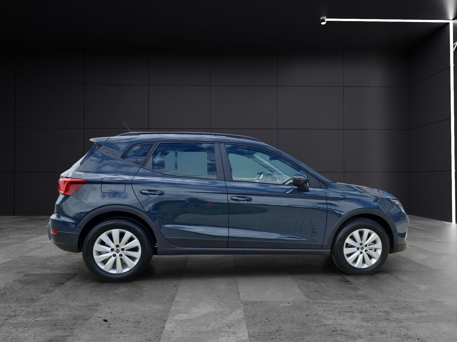 Fahrzeugabbildung SEAT Arona Road Edition 1.0 TSI DSG AHZ KLIMA