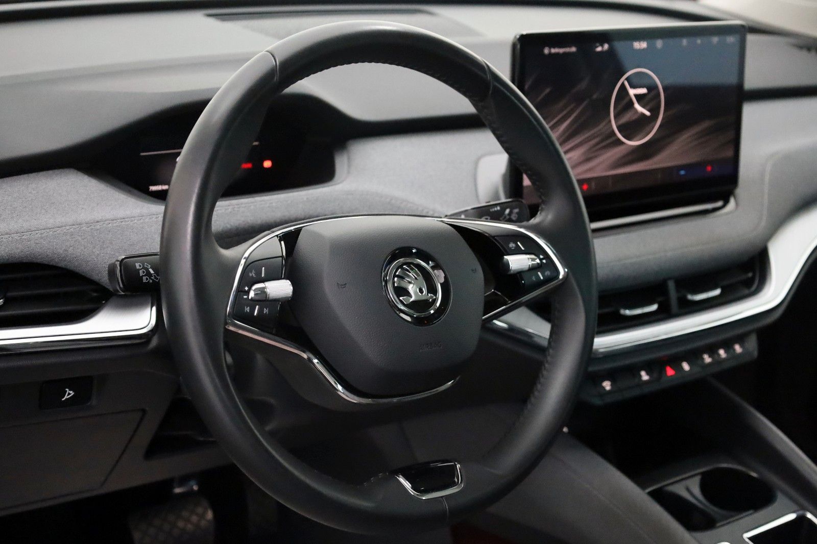 Fahrzeugabbildung SKODA Enyaq Coupé 80 iV Loft T.Leder,Navi,LED,Kamera