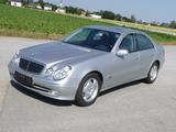 Mercedes-Benz E 320 AVANTGARDE, W211, 1. Hand, Navi, Leder - gebrauchte Mercedes-Benz E 320 aus dem Jahr 2002
