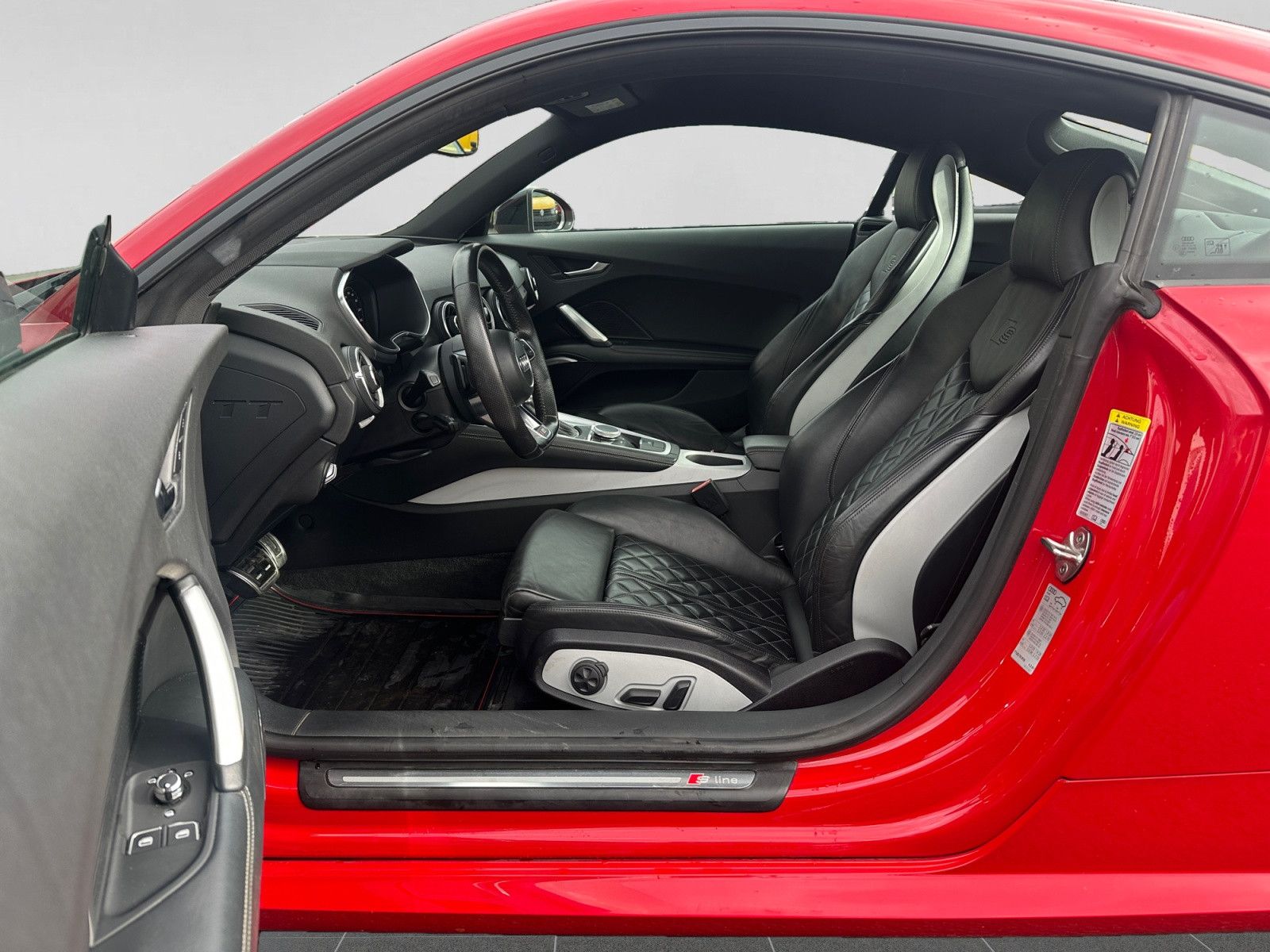 Audi TT Coupe 2.0 TFSI*QUATTRO*S-LINE*B&O foto 14