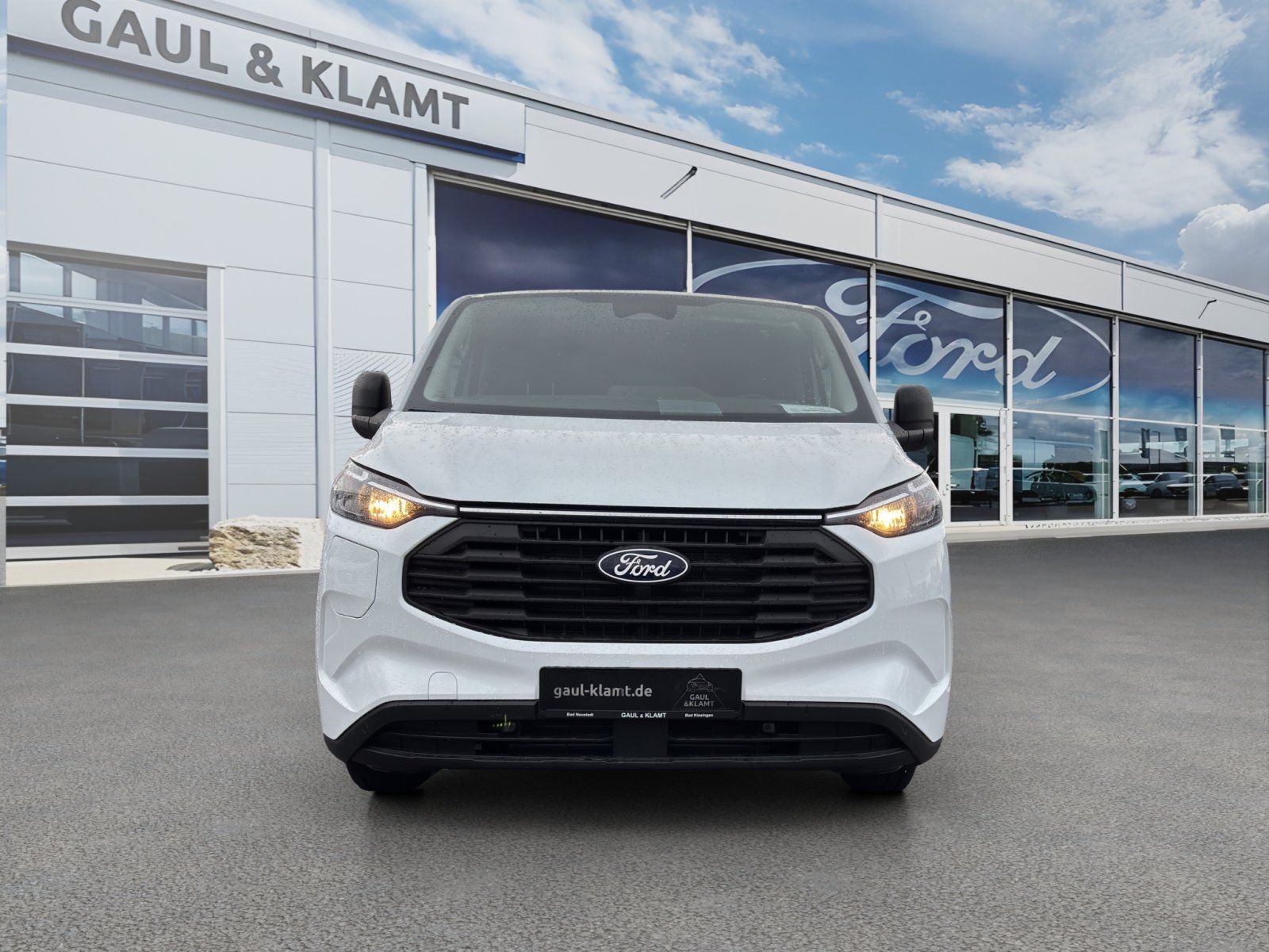 Fahrzeugabbildung Ford Transit Custom 320 L1 Trend FWD Plug-in Hybrid