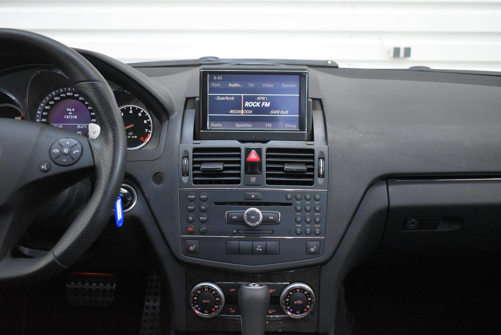 MERCEDES-BENZ C63 AMG V8 6.2 457ch BVA Toit ouvrant Sièges chauffants cuir