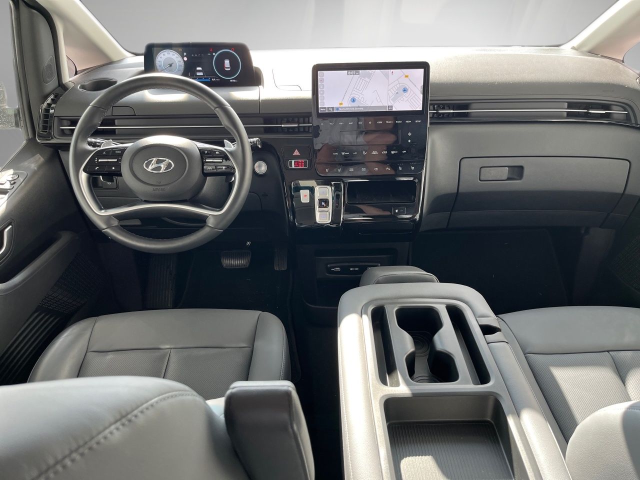 Hyundai Staria – Bild 11