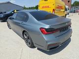 BMW 740 d xDrive M Sport 3.0 /LUFT/TEMPO/PANO/LEDER - BMW 740 in Braunschweig