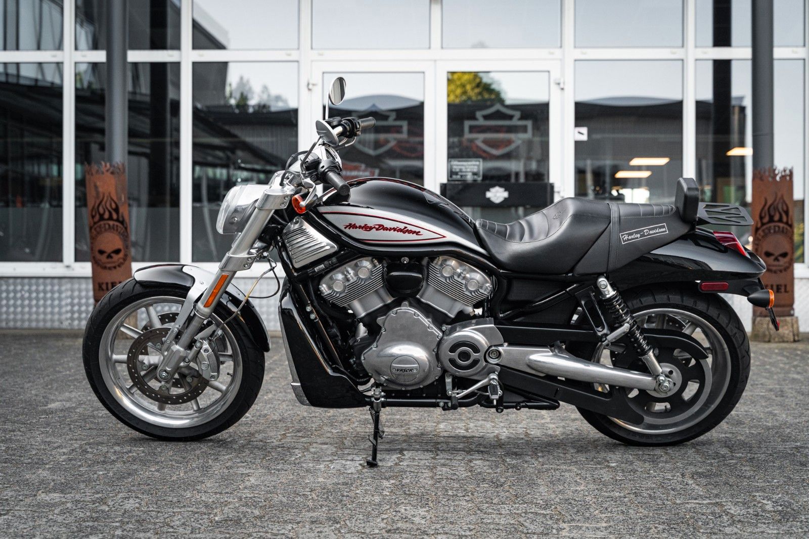Fahrzeugabbildung Harley-Davidson VRSCR STREET ROD - SEHR GEPFLEGT -